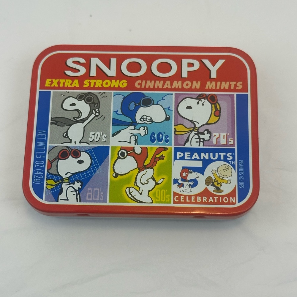 Peanuts 50th Celebration Snoopy extra strong mints TIN- no mints!